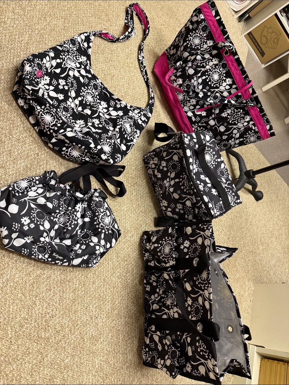 Thirty One bags RETIRED Black & White Floral Kids Bag Set with Pink Trim